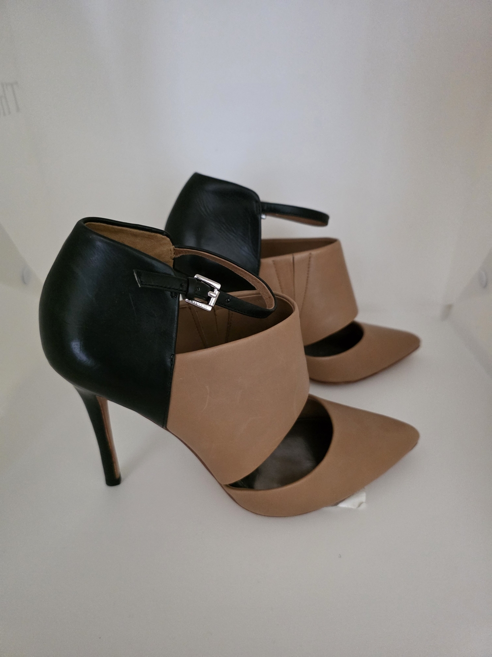 Coach Two-Tone Tan and Black Pointed Strap Heels - Picture 4 of 6